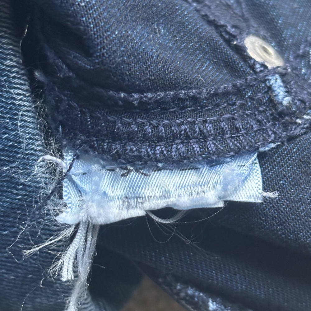 Old Navy Rockstar Mid-Rise Skinny Jeans | Size 6 Regular - Picture 7 of 7